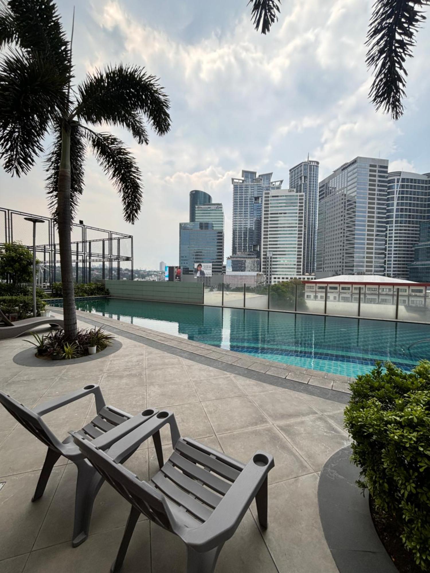 La Amore Place Pasig City Bagian luar foto