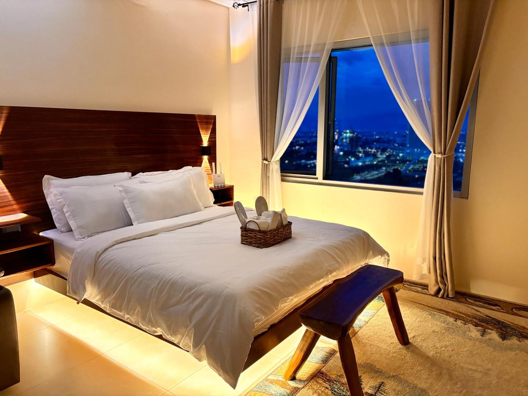La Amore Place Pasig City Bagian luar foto