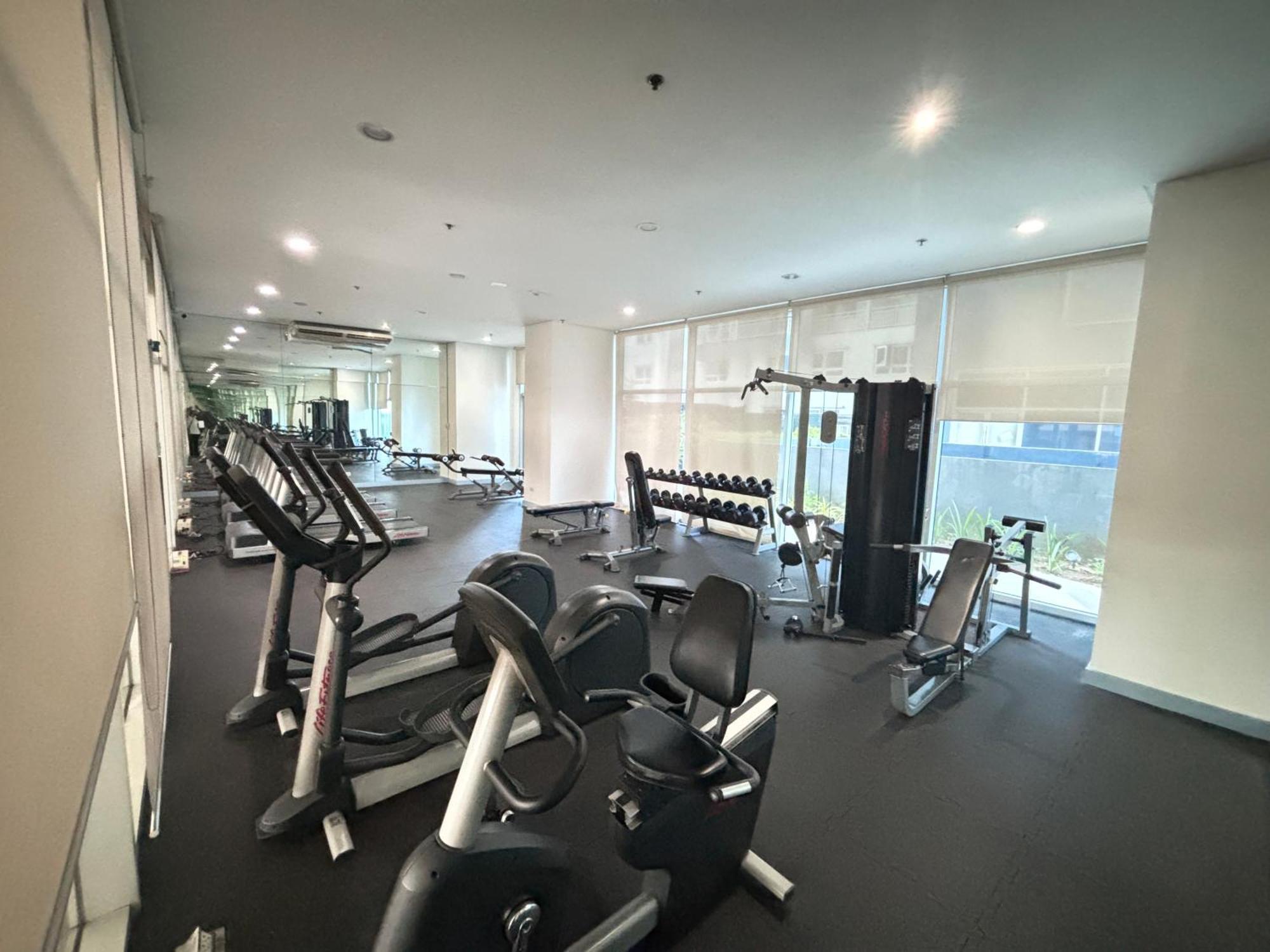 La Amore Place Pasig City Bagian luar foto
