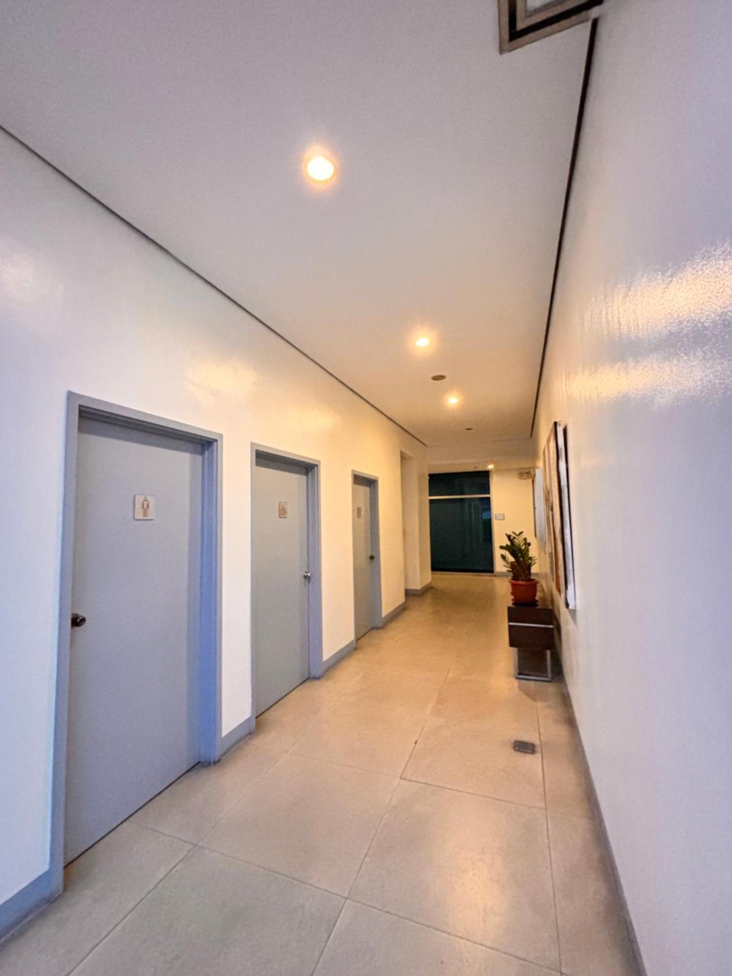 La Amore Place Pasig City Bagian luar foto